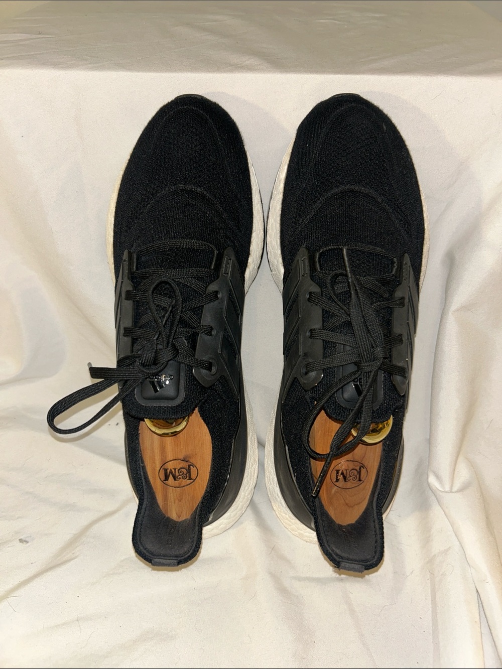 Adidas Ultraboost 22 Running Shoes - Picture 4 of 7